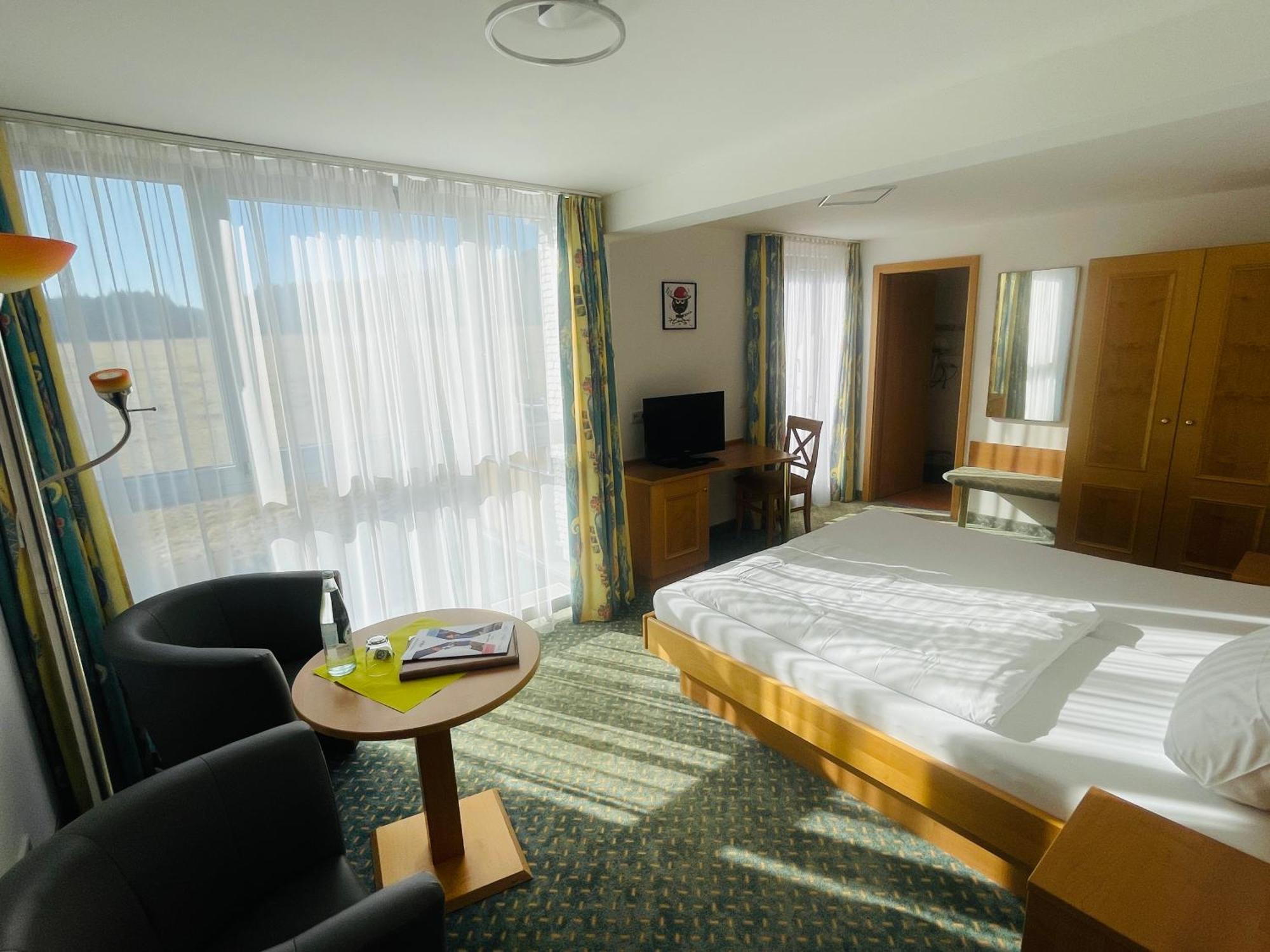 Landhotel Karin Фройденштадт Екстер'єр фото